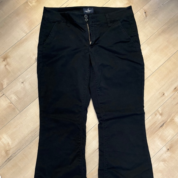 2 for $20 NWOT AEO Black Artist Jeans with Wide Flare - Picture 3 of 5